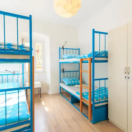 City Walls Hostel-2